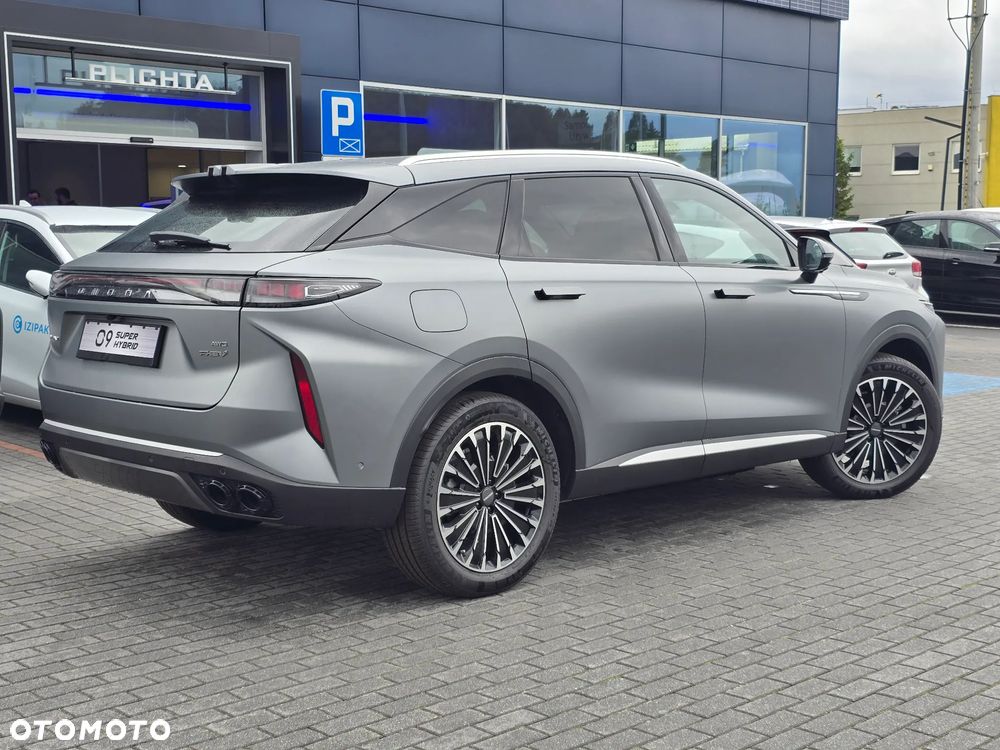Omoda 9 1.5 Super Hybrid Exclusive AWD - 12
