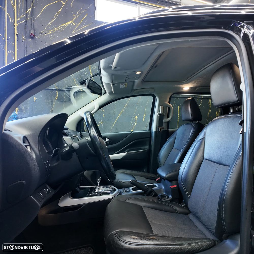 Nissan Navara 2.3 dCi CD 4WD N-Guard Azul Auto - 7