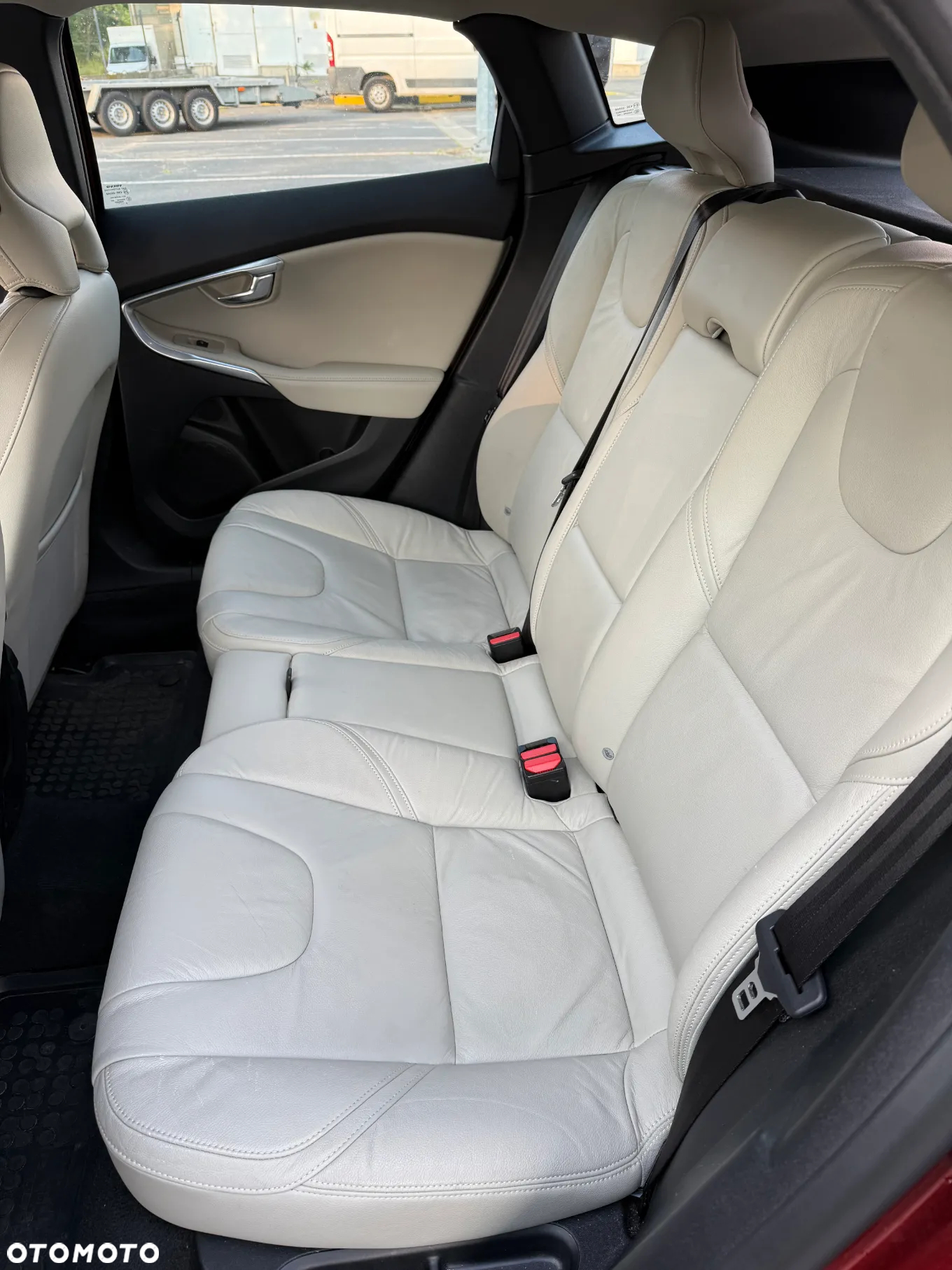 Volvo V40 D3 - 13