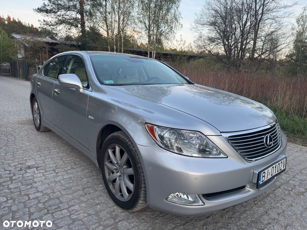 Lexus LS 460 Elite AWD - 2