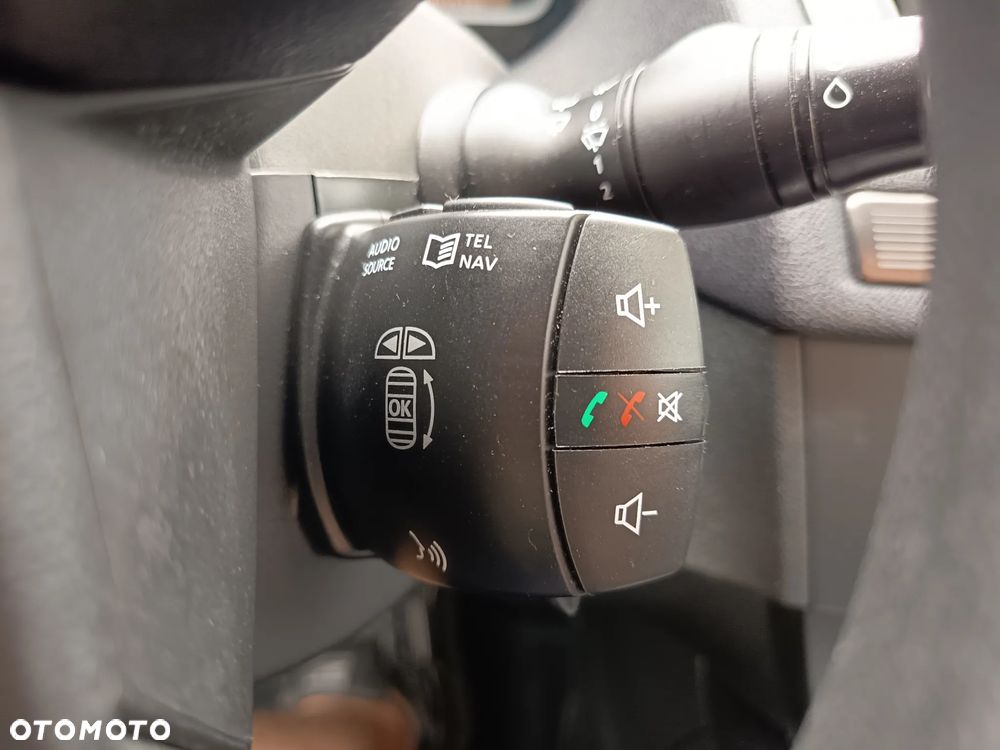 Renault Megane 1.6 16V 100 TomTom Edition - 28