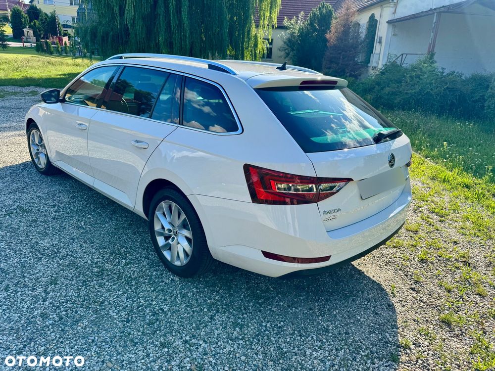 Skoda Superb 1.8 TSI Style DSG - 4