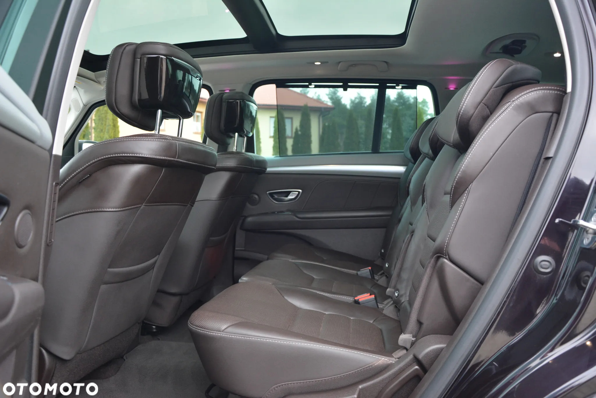 Renault Espace 1.6 dCi Energy Initiale Paris EDC 7os - 25