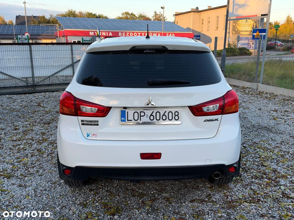 Mitsubishi ASX - 15
