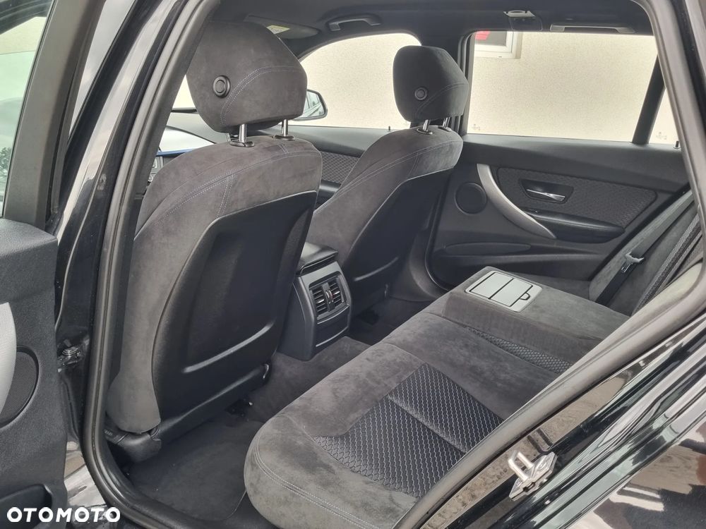 BMW Seria 3 318d M Sport EU6 - 17