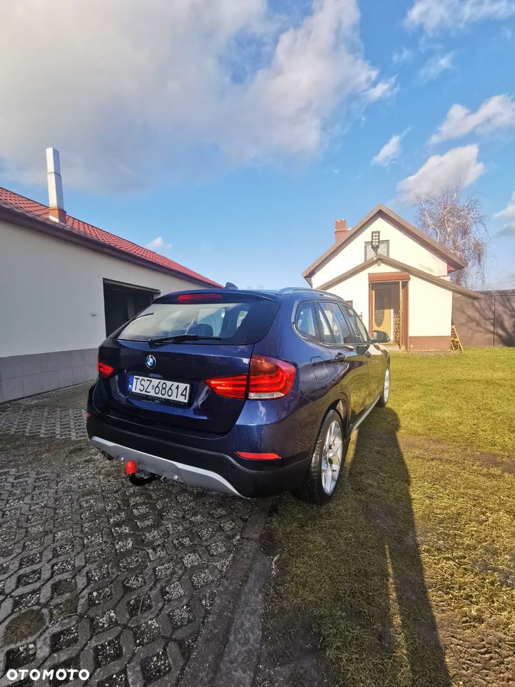BMW X1 sDrive20d xLine - 16