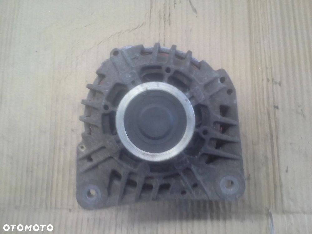 Alternator Renault Clio II 1.5 DCi 8200022774 Valeo - 5