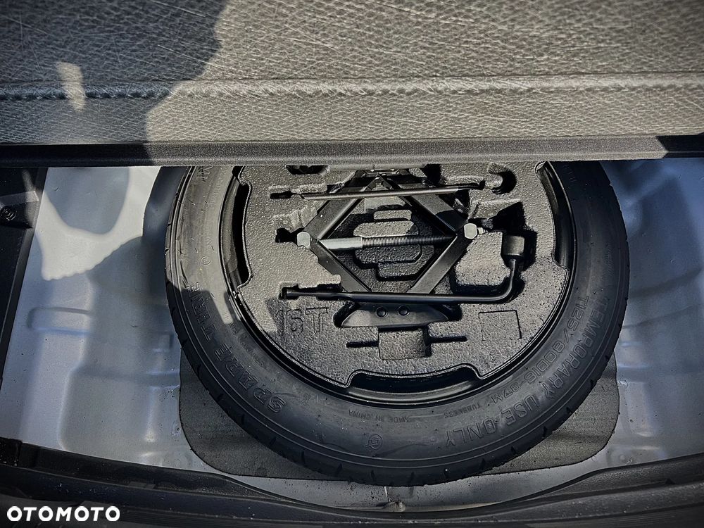 Hyundai i30 1.5 T-GDI 48V-Hybrid DCT Prime - 37