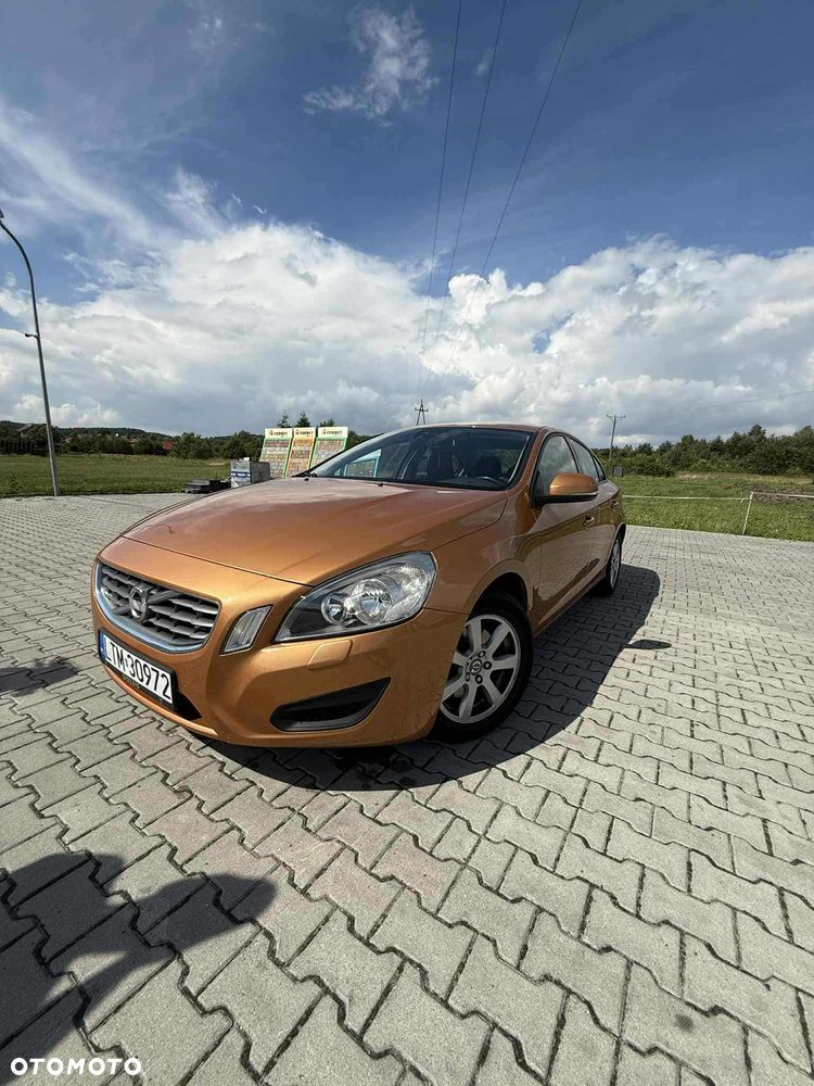 Volvo S60 - 2