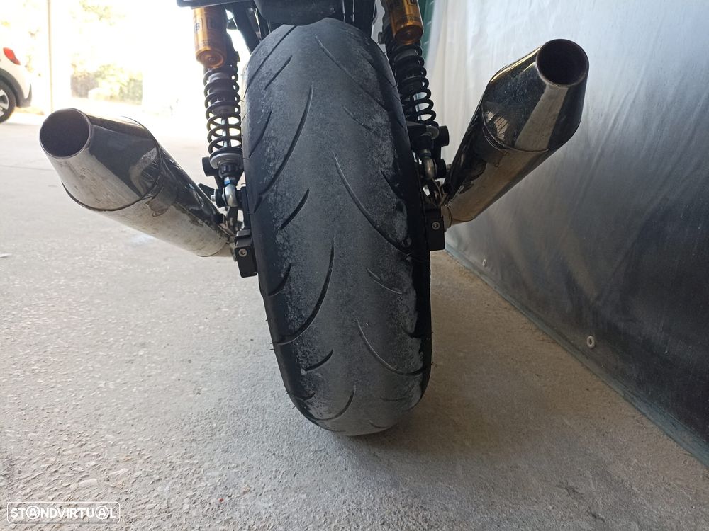 Norton Commando - 12