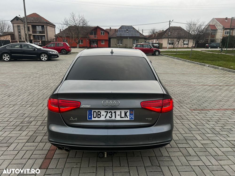 Audi A4 2.0 TDI DPF multitronic S line Sportpaket - 7