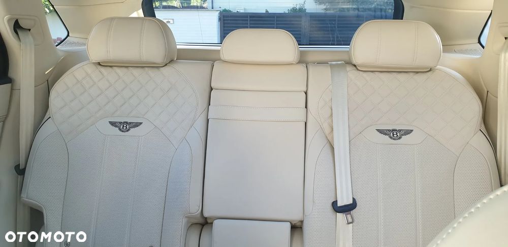 Bentley Bentayga - 21