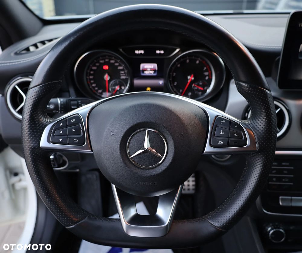 Mercedes-Benz Klasa A 180 (BlueEFFICIENCY) Style - 20