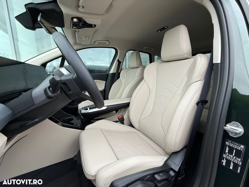 BMW Seria 2 220i AT MHEV - 7