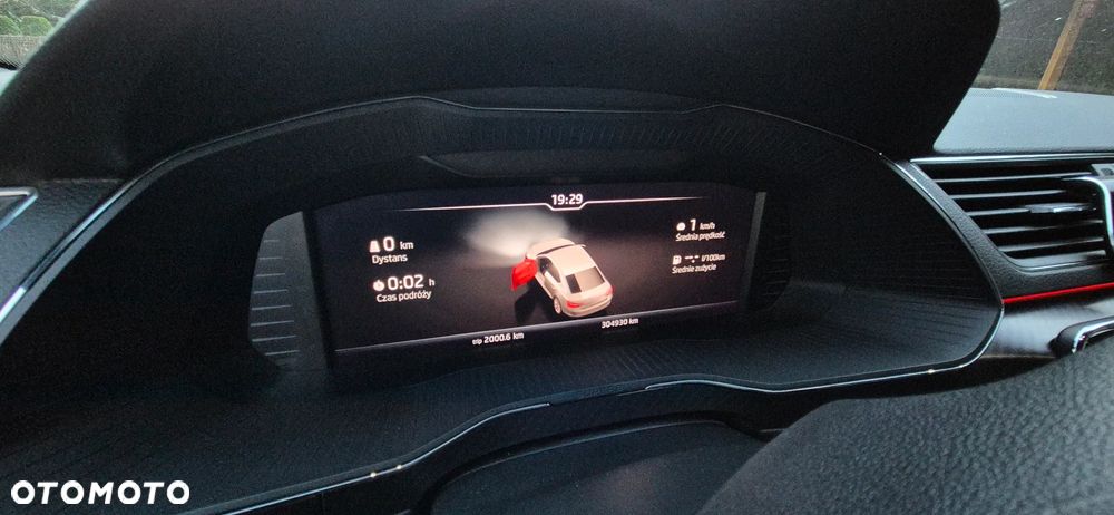 Skoda Superb 2.0 TDI Sportline DSG - 23
