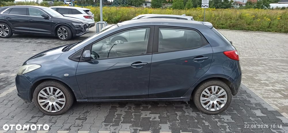 Mazda 2 - 7