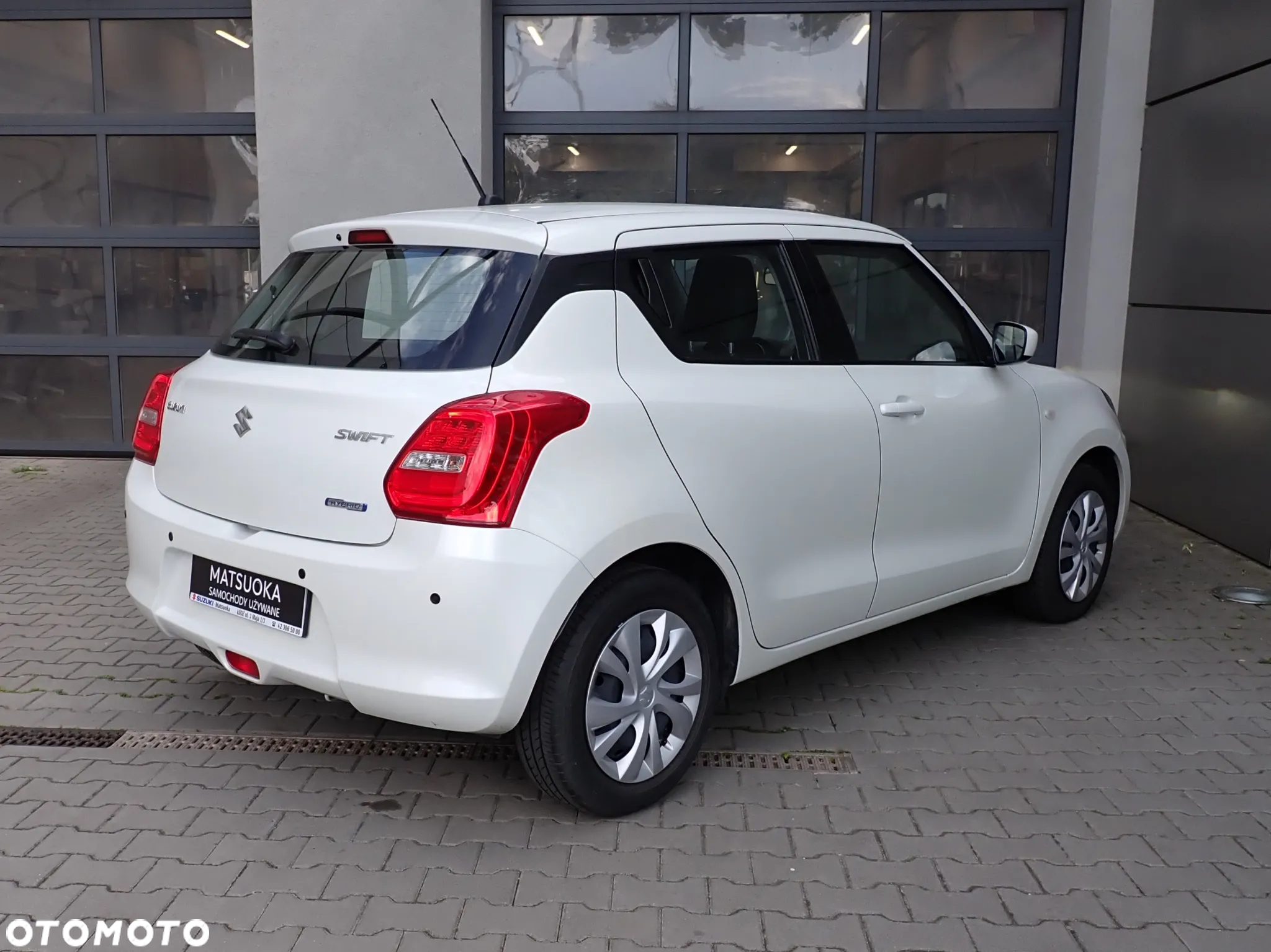 Suzuki Swift 1.2 Premium - 6