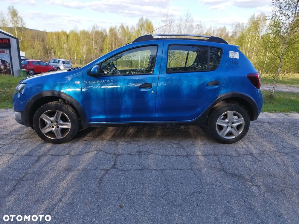 Dacia Sandero Stepway dCi 90 (S&S) Celebration - 3