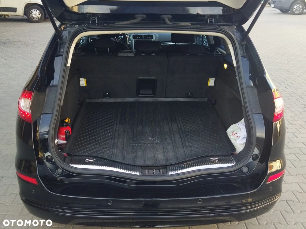 Ford Mondeo - 8