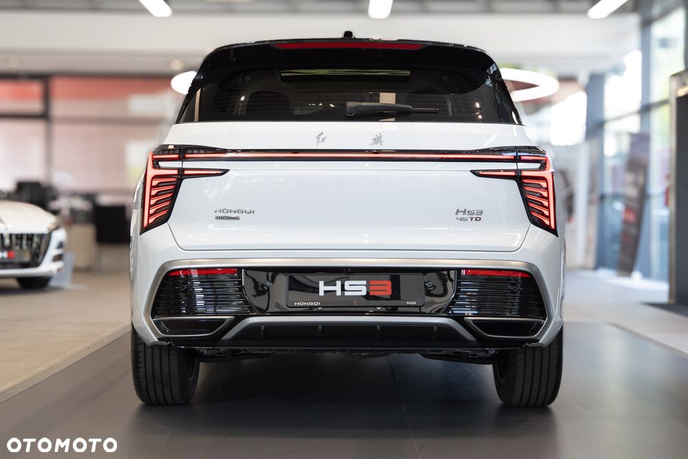 Hongqi HS3 - 16