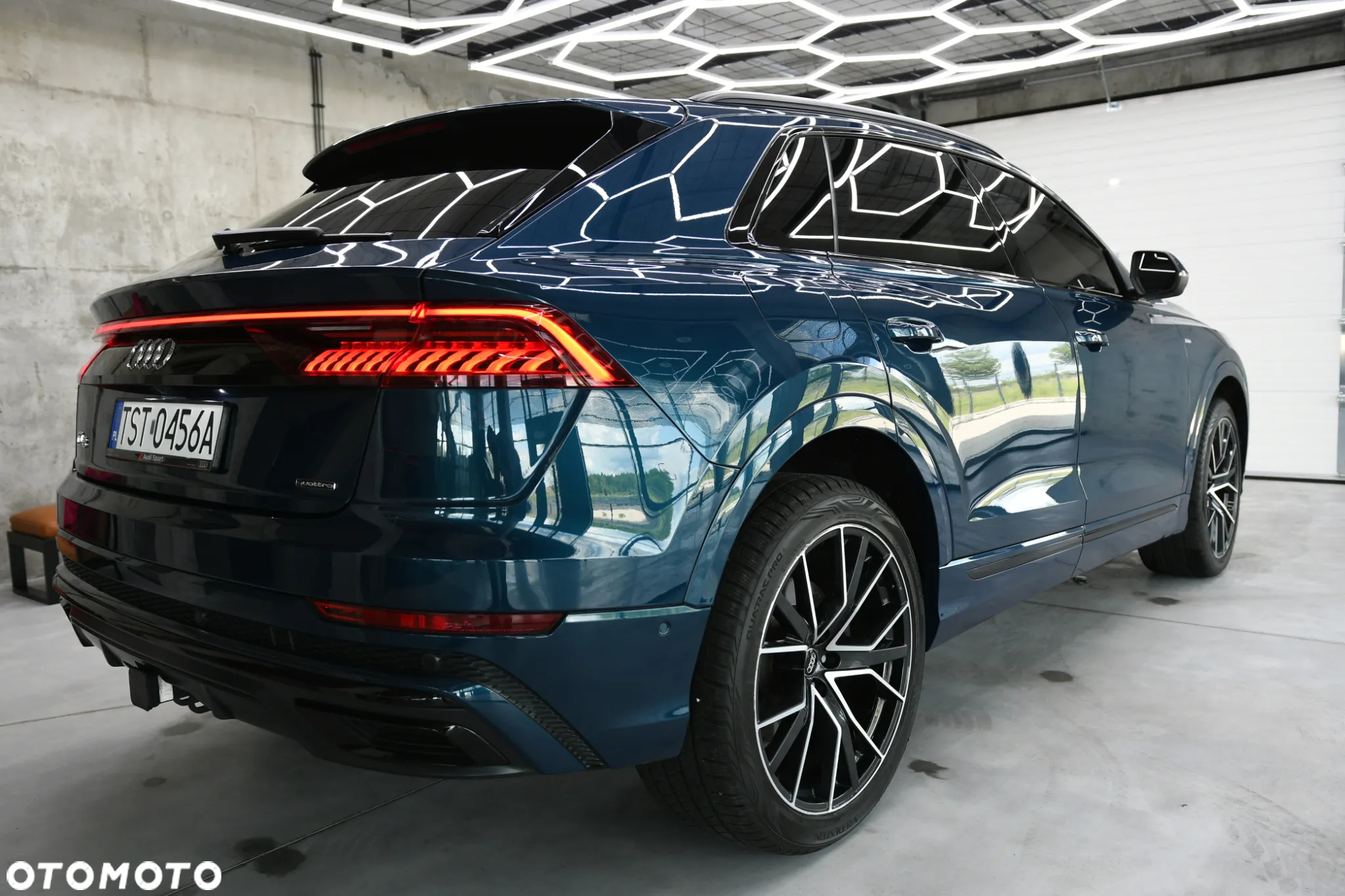 Audi Q8 55 TFSI quattro tiptronic competition plus - 8