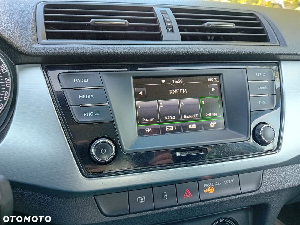 Skoda Fabia - 10