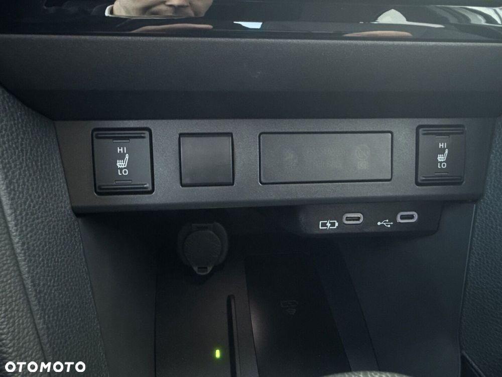 Toyota Yaris Cross Hybrid 1.5 Style - 28