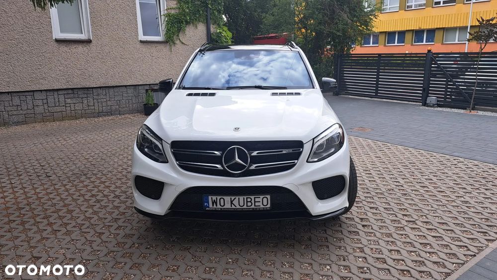 Mercedes-Benz GLE AMG 43 4-Matic - 2