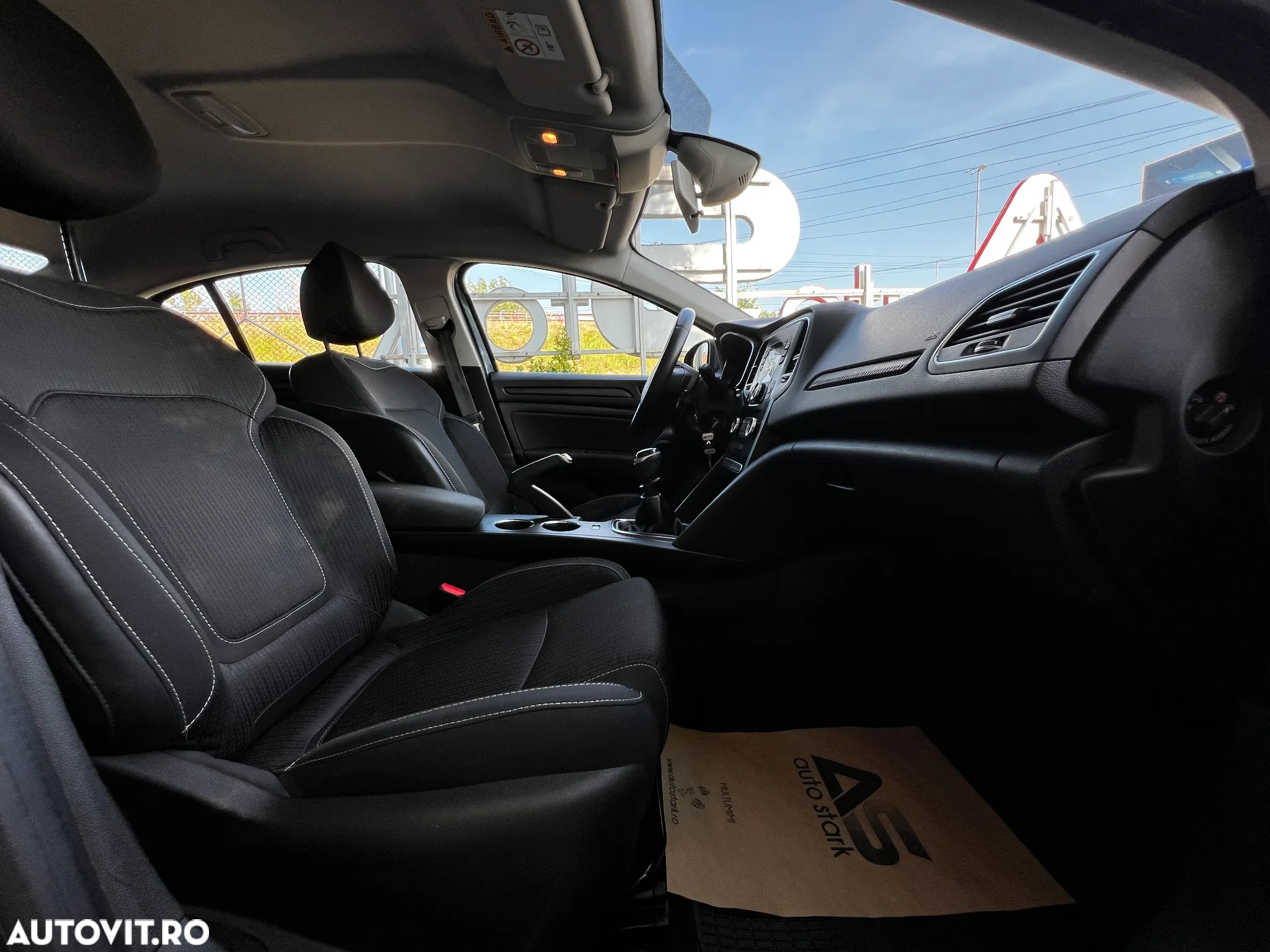 Renault Megane TCe Life - 20