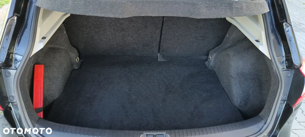 Nissan Qashqai 2.0 dCi 4x4 Tekna - 35