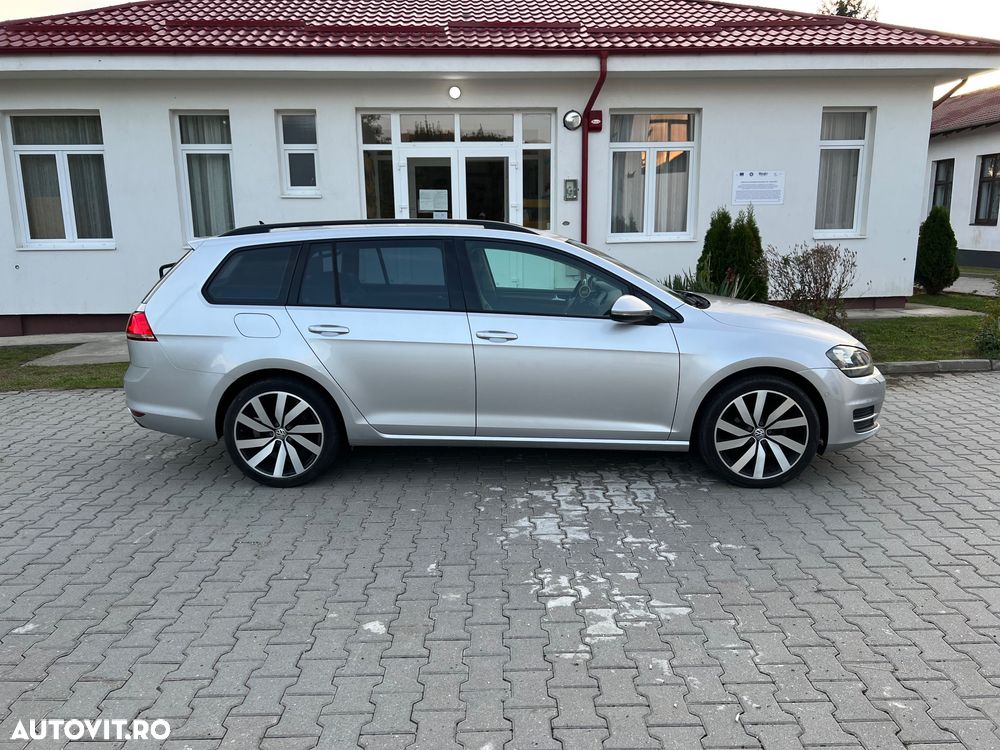 Volkswagen Golf - 4