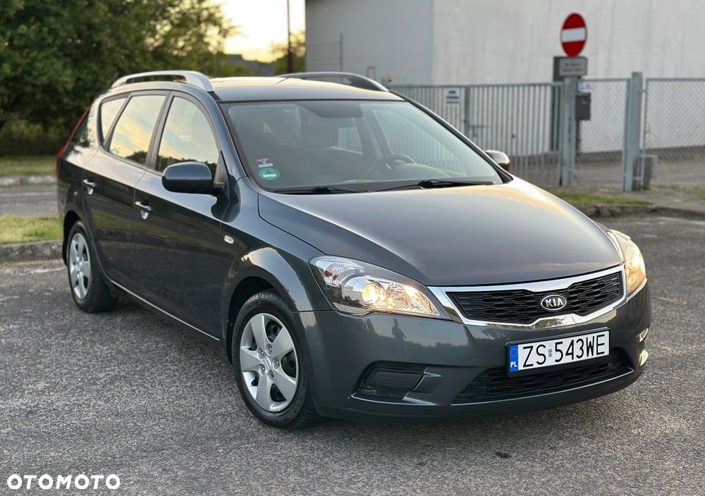 Kia Ceed 1.4 L Euro2012 - 2