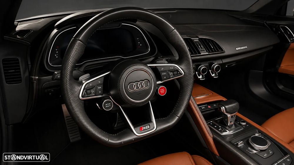Audi R8 Spyder - 17