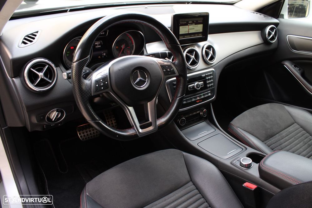 Mercedes-Benz GLA 220 d 4Matic 7G-DCT AMG Line - 7