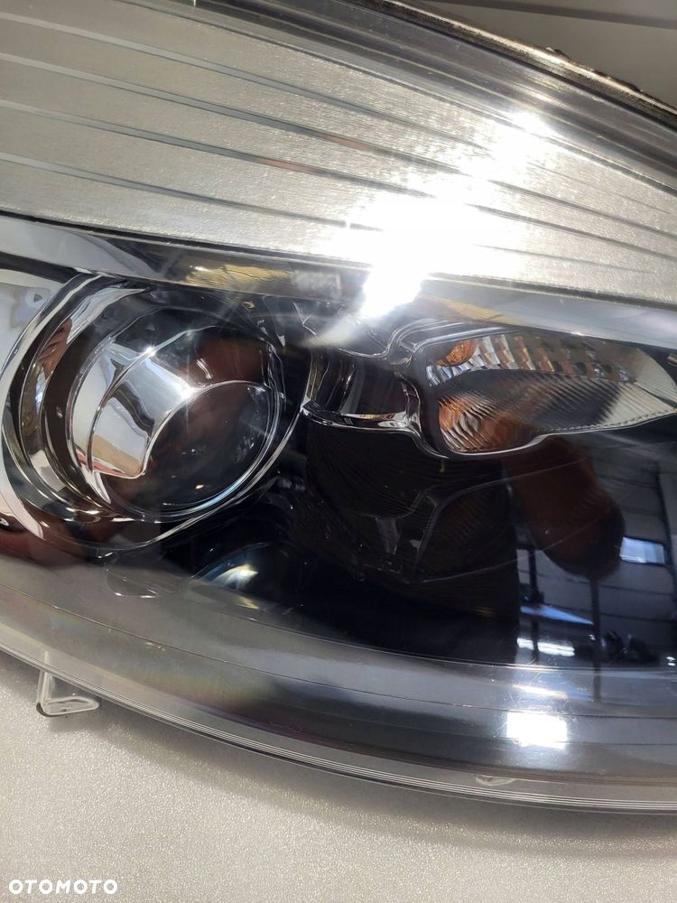 renault scenic / grand scenic iii lift xenon przód strona prawa - 2