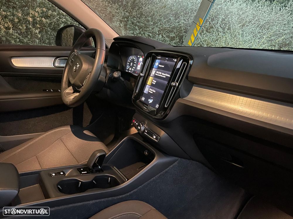 Volvo XC 40 1.5 T5 PHEV Inscription - 14