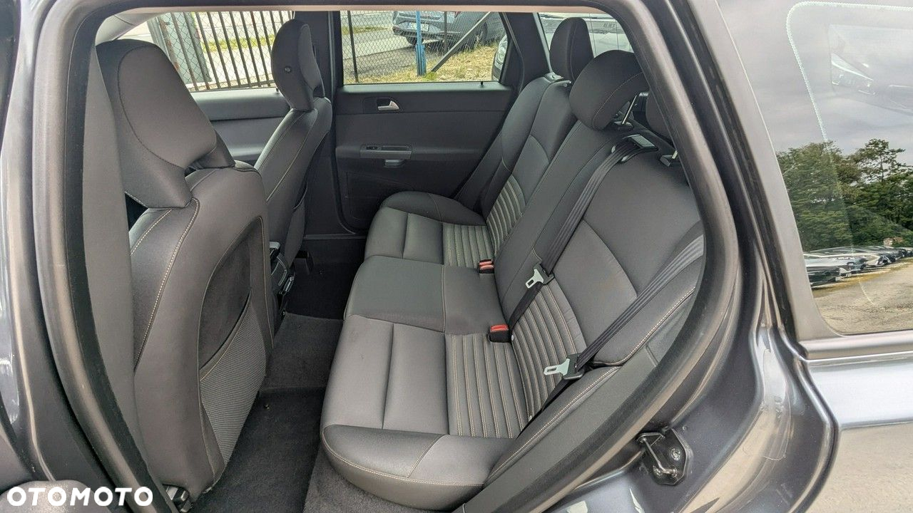 Volvo V50 - 16