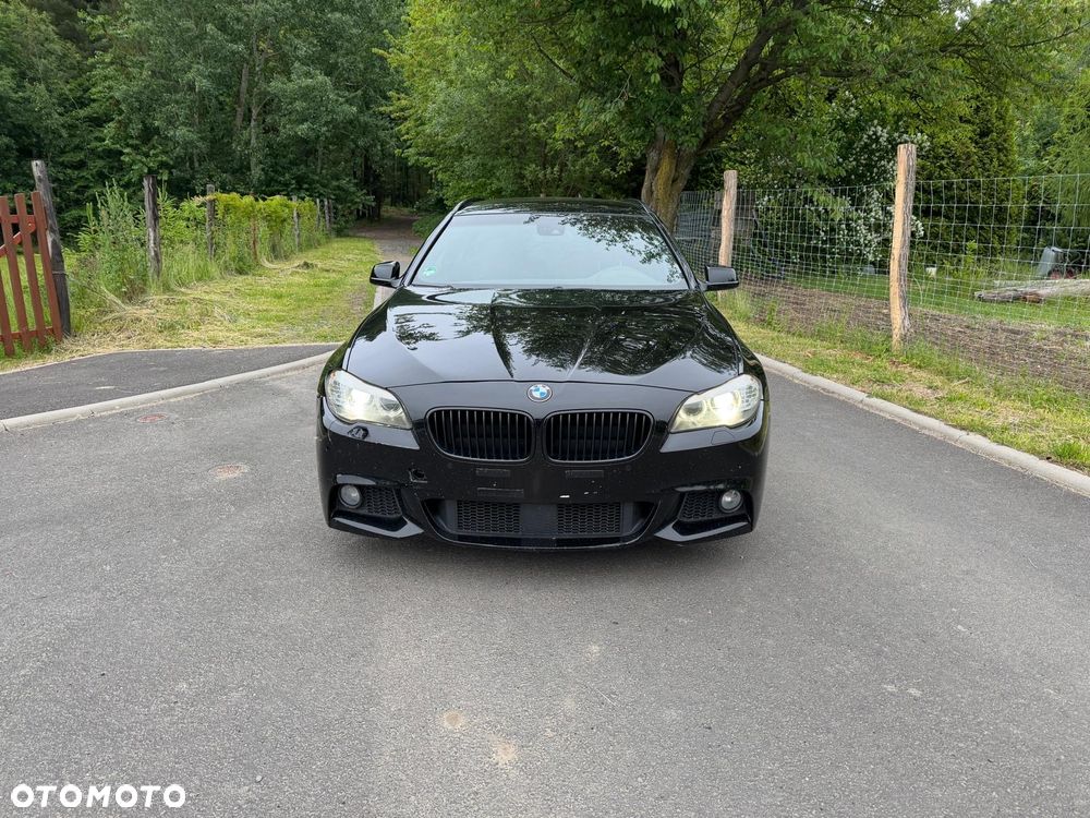 BMW 5 Series 2011 photo 3