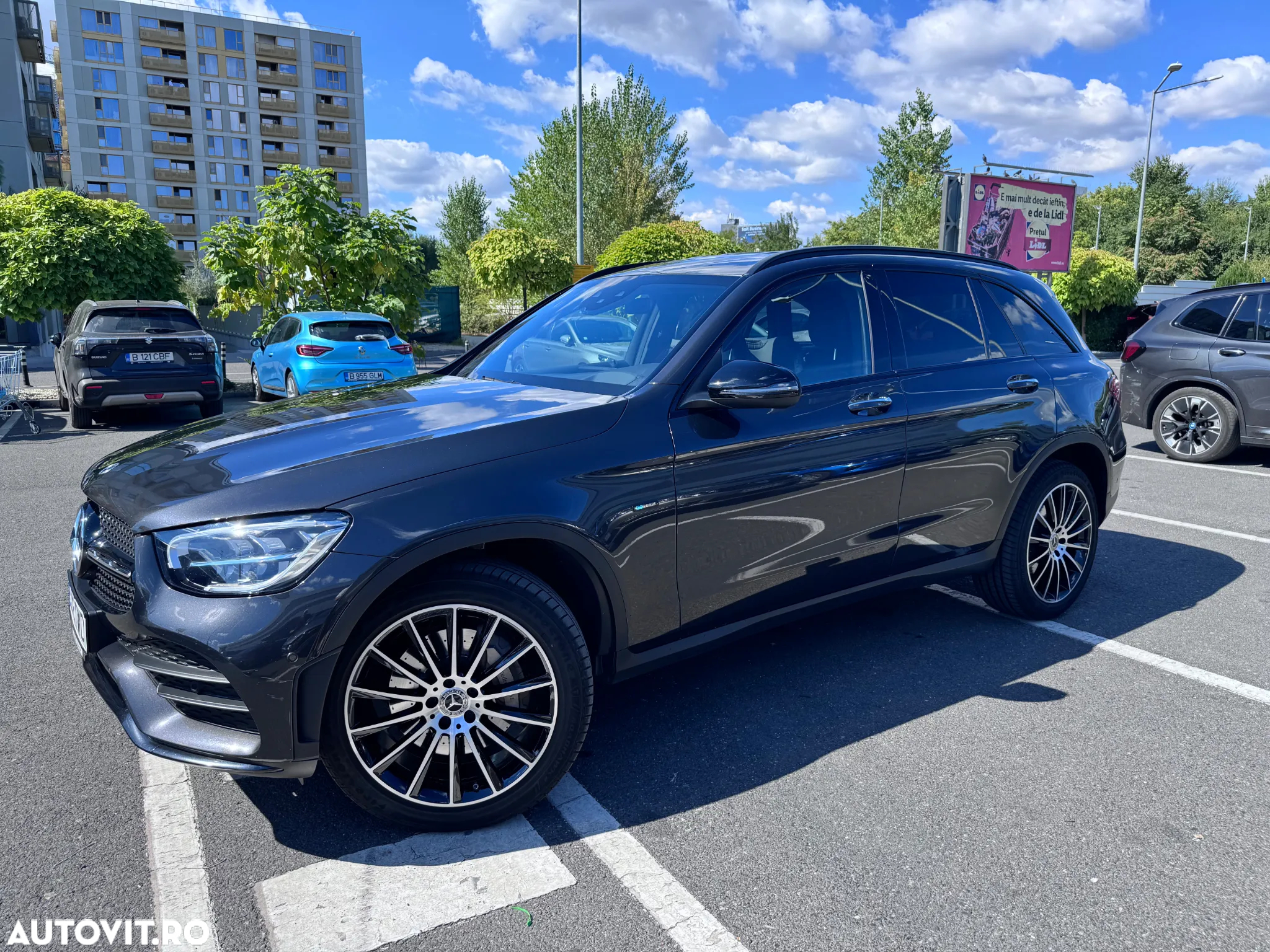 Mercedes-Benz GLC 300 e 4MATIC - 2