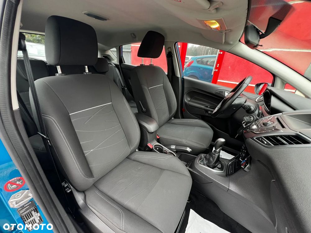 Ford Fiesta - 20