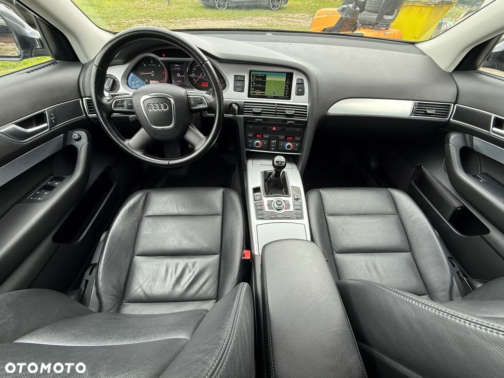 Audi A6 Avant - 26