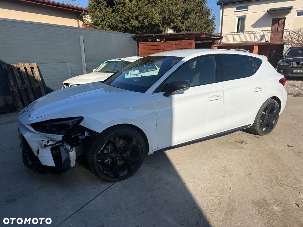 Cupra Leon 1.5 eTSI DSG - 13