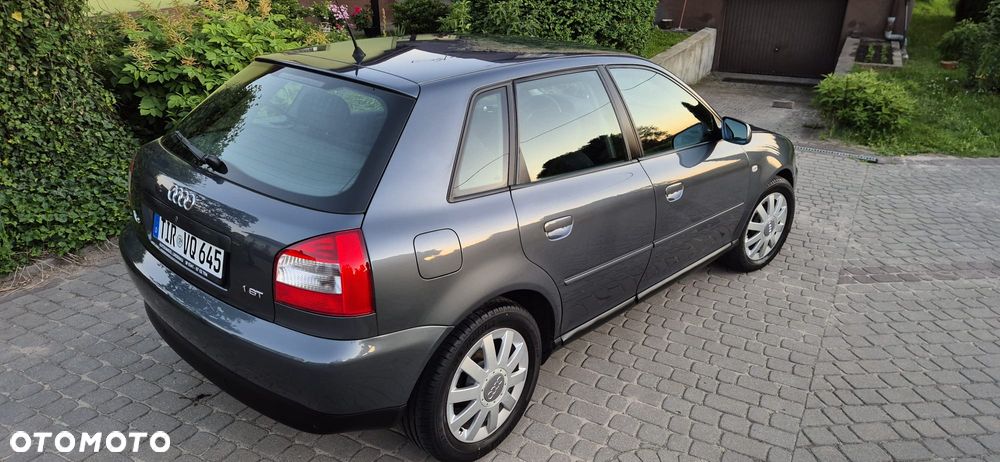 Audi A3 Sportback - 12