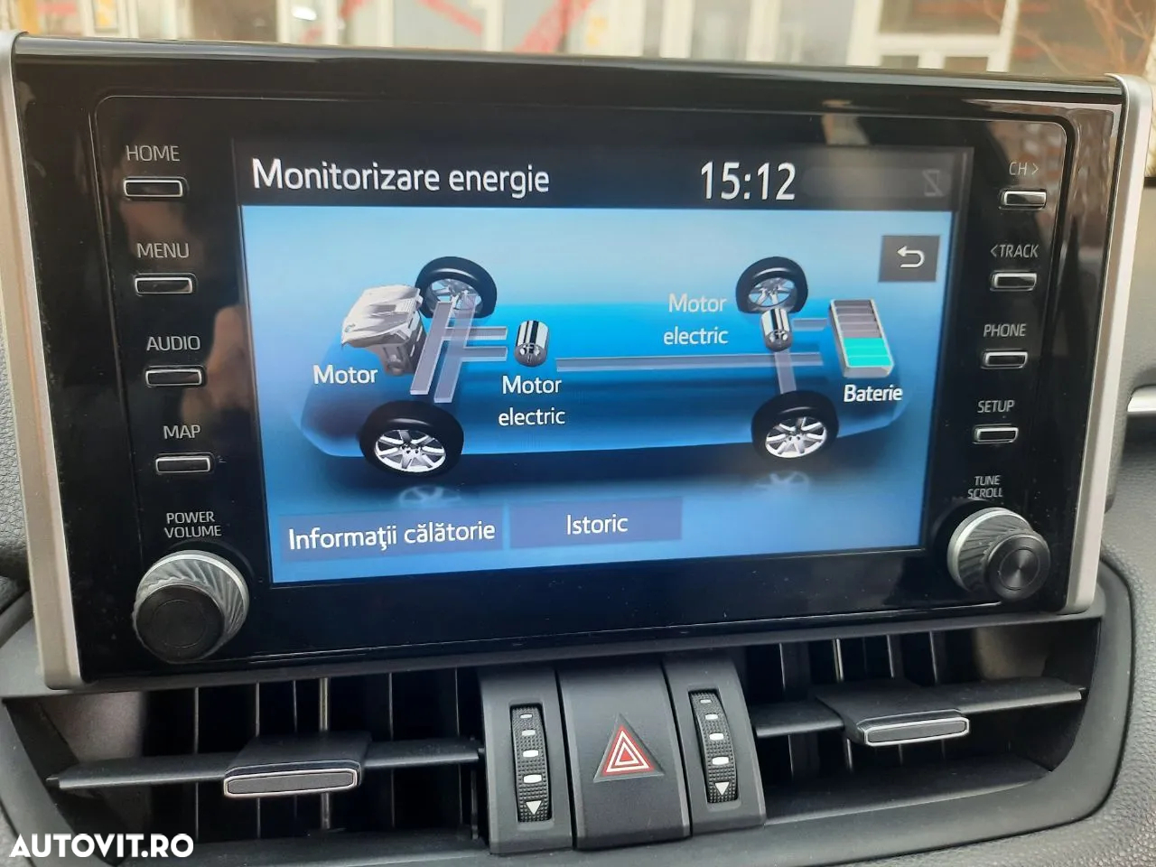 Toyota RAV4 - 10