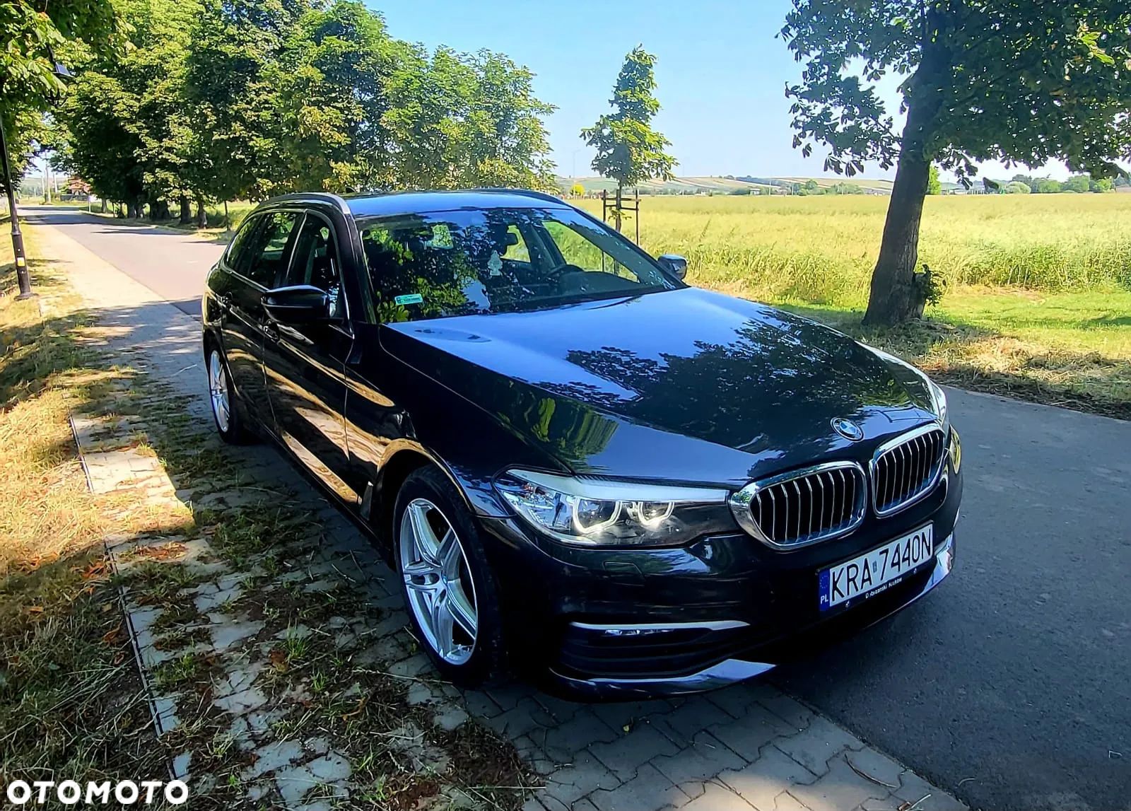 BMW Seria 5 520d Touring - 1