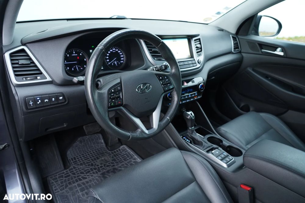 Hyundai Tucson 2.0 CRDI 4WD 6AT Luxury+ - 10