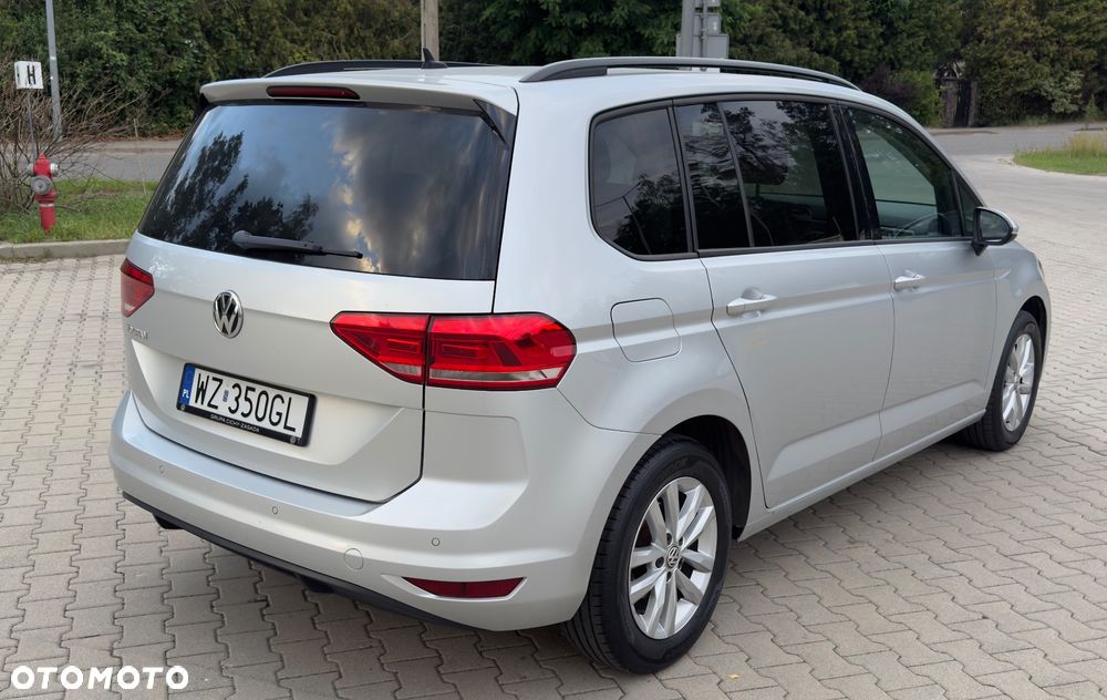 Volkswagen Touran 1.6 TDI BMT SCR Comfortline - 11