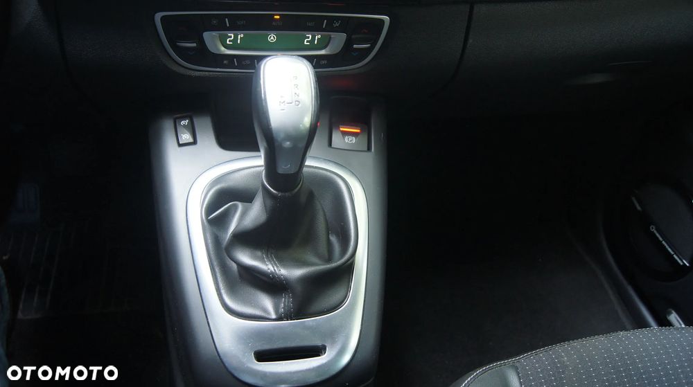 Renault Grand Scenic dCi 110 FAP EDC Bose Edition - 16
