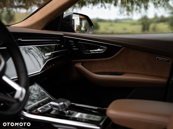 Audi RS Q8 TFSI Quattro Tiptronic - 22
