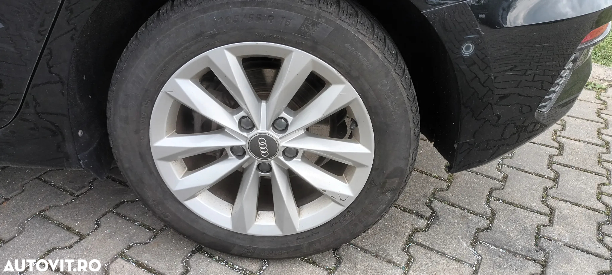 Audi A3 Sportback 35 TFSI S tronic - 23